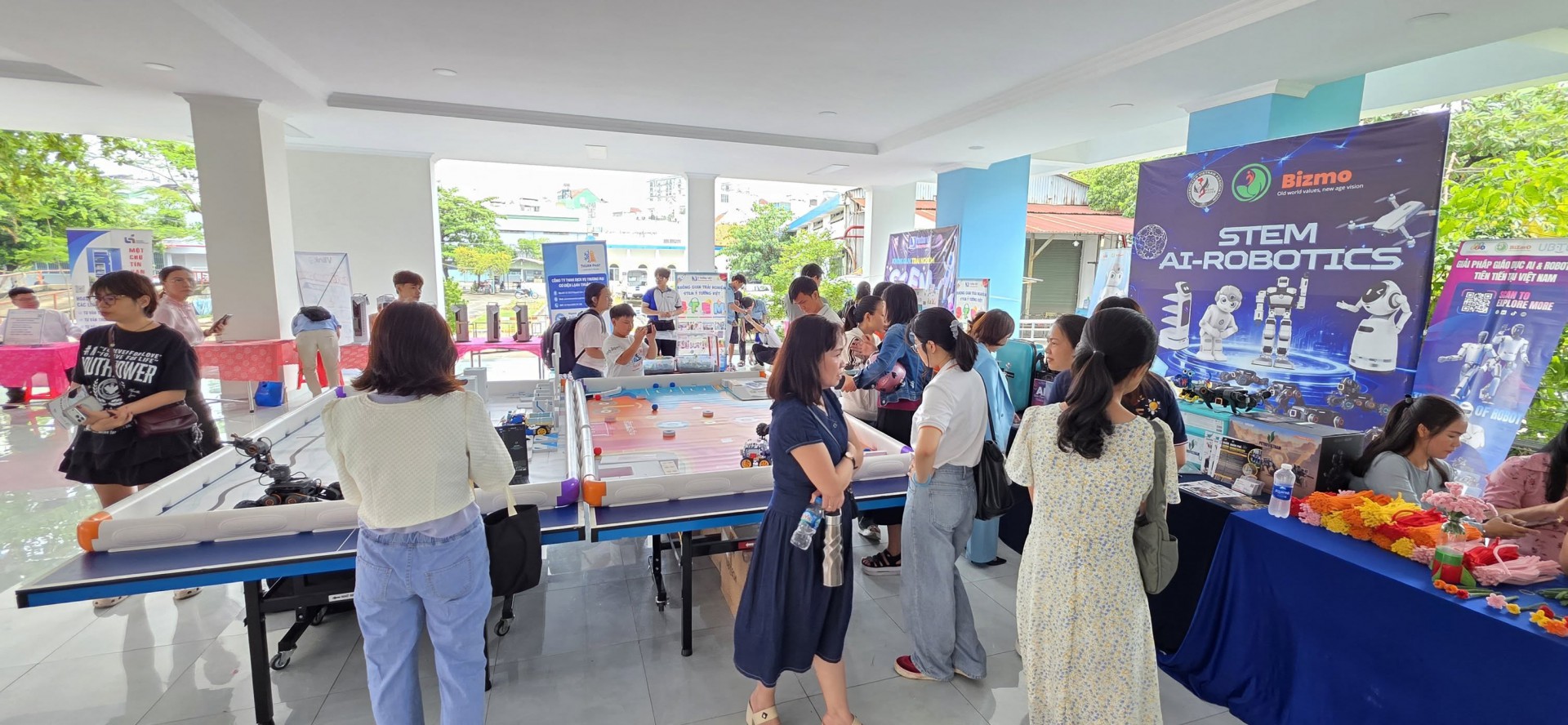 trien lam thuong mai va hoi thao khoa hoc cong nghe phuong phu tho hoa 1