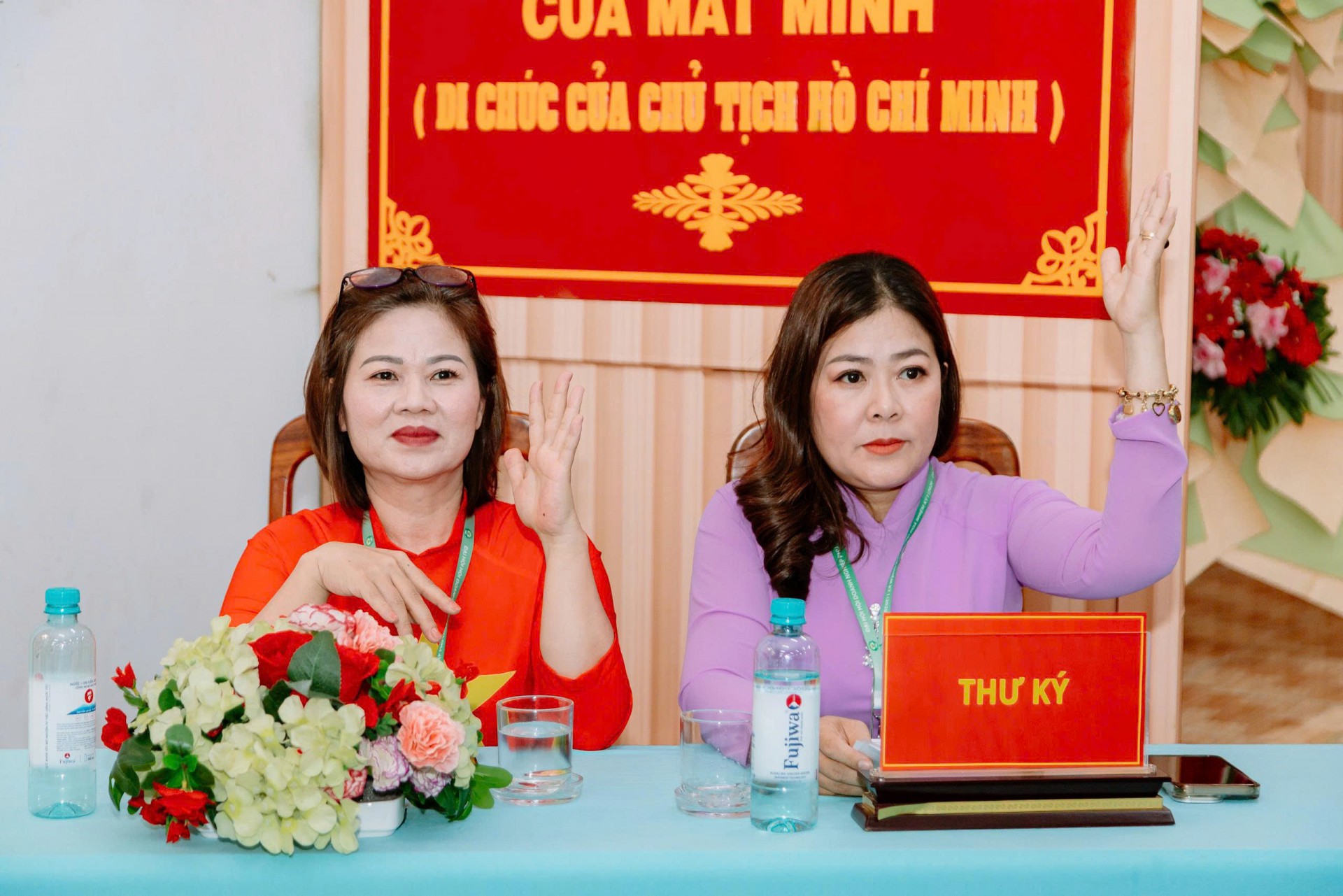 Luat Nguyen dong hanh cung dai hoi hoi doanh nghiep phu tho hoa nhiem ky 1