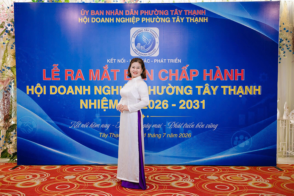 ls nguyen thi kim oanh tai dai hoi doanh nghiep phuong tay thanh